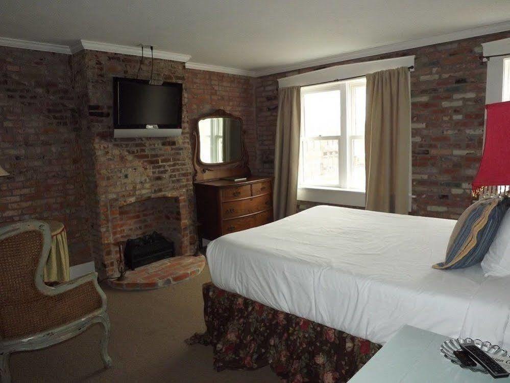 William Watson Hotel (Adults Only) Pittsfield Exterior foto